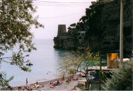 tours sarrasines de la côte amalfitaine